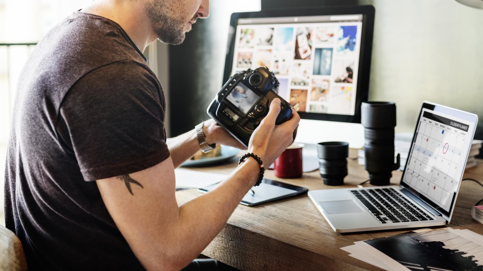 How to Choose the Best Web Hosting Service for Your Photography Business